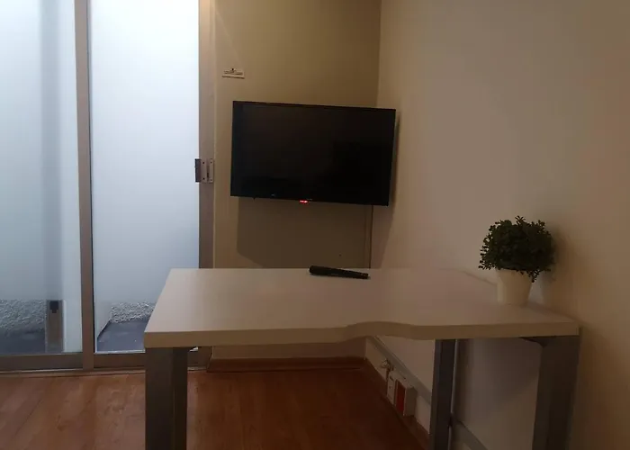 Pensión Private With Terrace And Sofa In Polanco